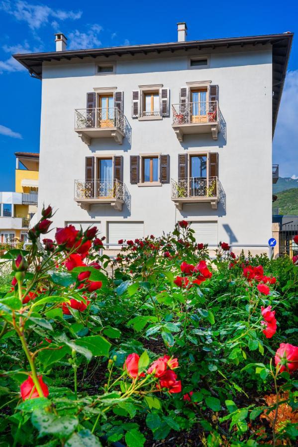 Villa Nirvana Torbole Sul Garda Εξωτερικό φωτογραφία