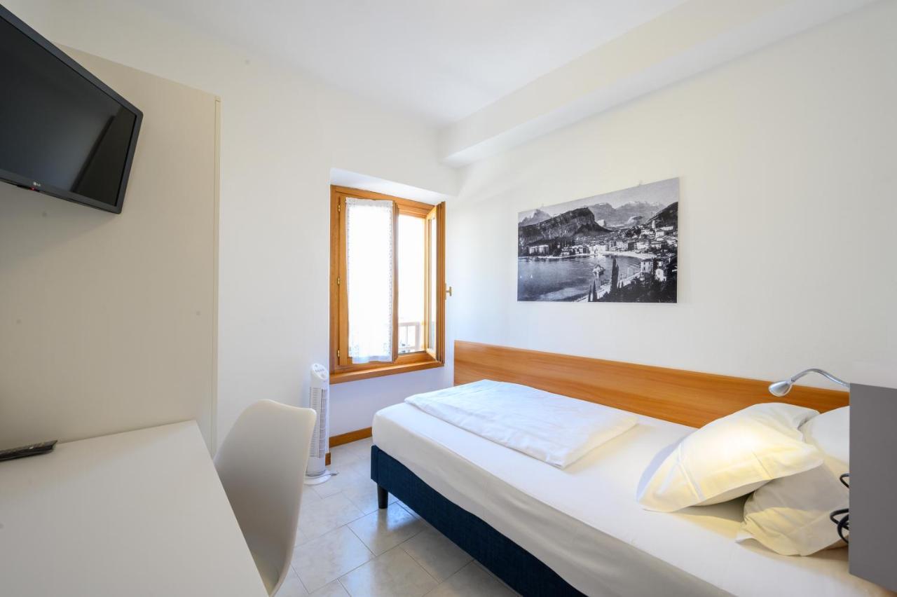 Villa Nirvana Torbole Sul Garda Εξωτερικό φωτογραφία